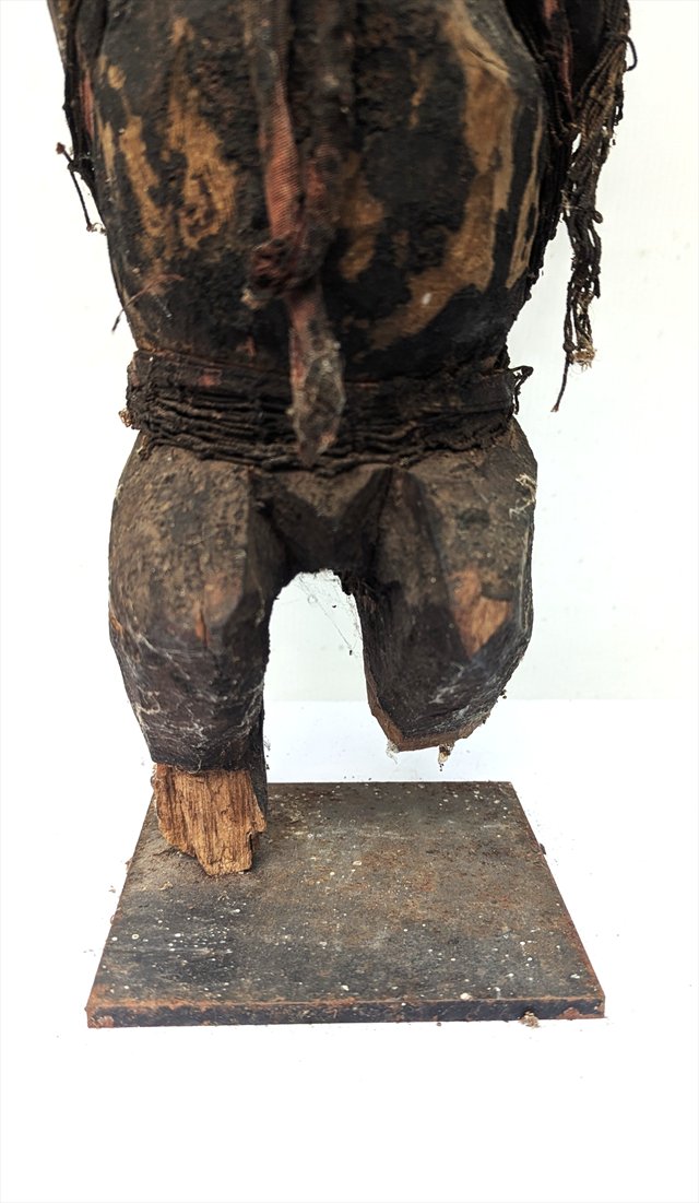 Ambete Reliquary Figure, Gabon or Republic of the Congo — view 5