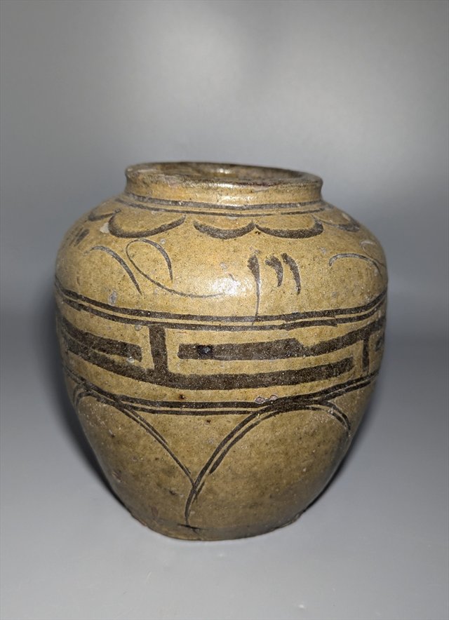 Chinese Makou Provincial Stoneware Jar — view 2