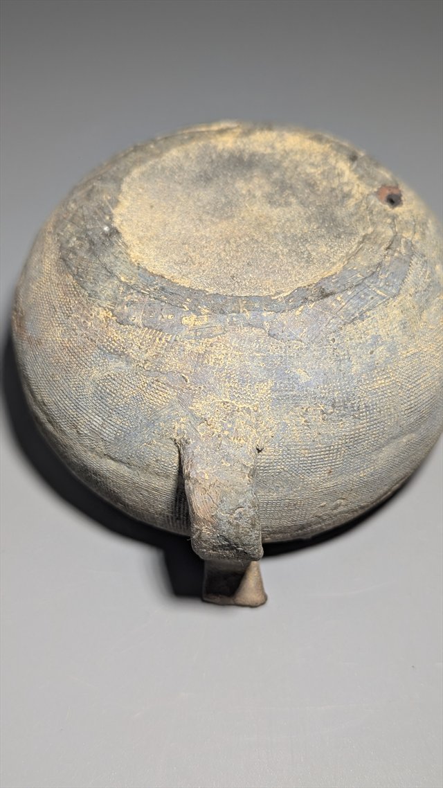Chinese Impressed Gray Pottery Handled Vessel — view 5