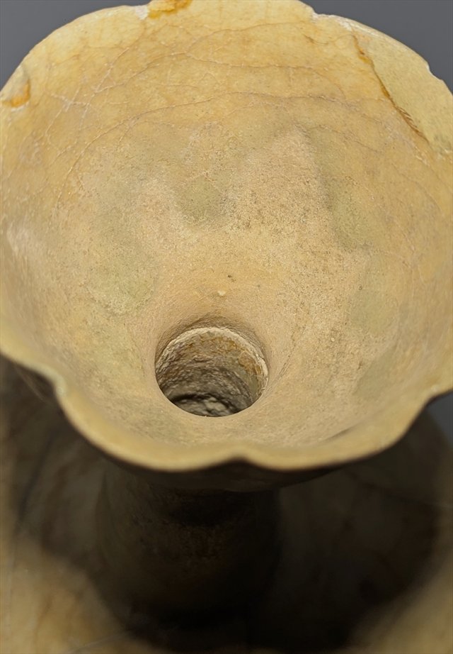 Chinese Straw-Glazed Stoneware Bottle, Sui to Early Tang Dynasty — view 7