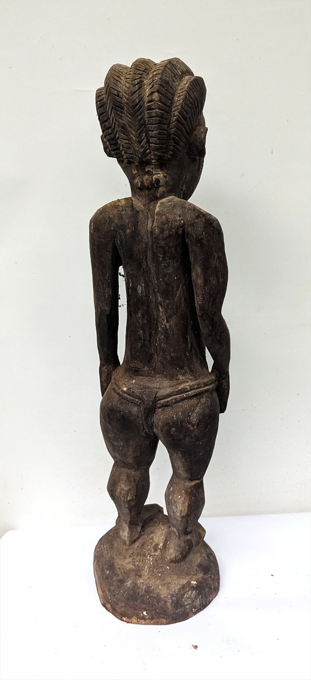 Large Baule Female Spirit Figure, Côte d’Ivoire — view 5