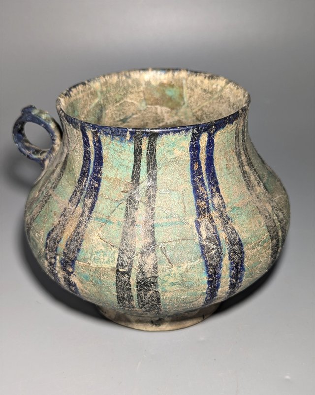 Raqqa Turquoise and Cobalt Glazed Handled Vessel, Syria, 12th-13th Century — view 5