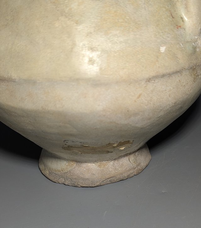 Chinese Straw-Glazed Single-Handled Ewer — view 3