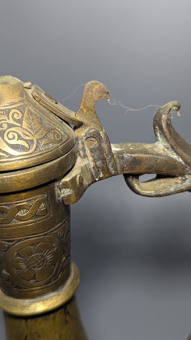 Indian Engraved Brass Aftaba Ewer, 18th-19th Century — view 4