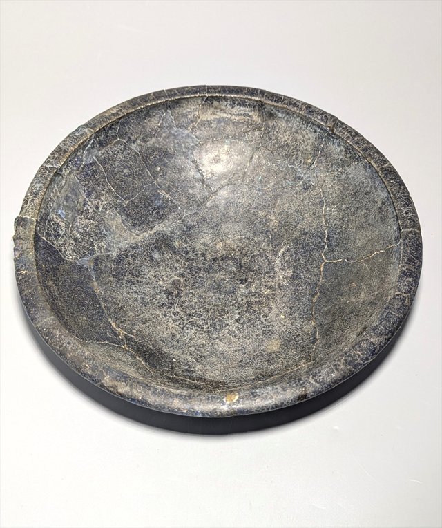 Persian Cobalt-Glazed Stonepaste Bowl, 12th-13th Century — view 5