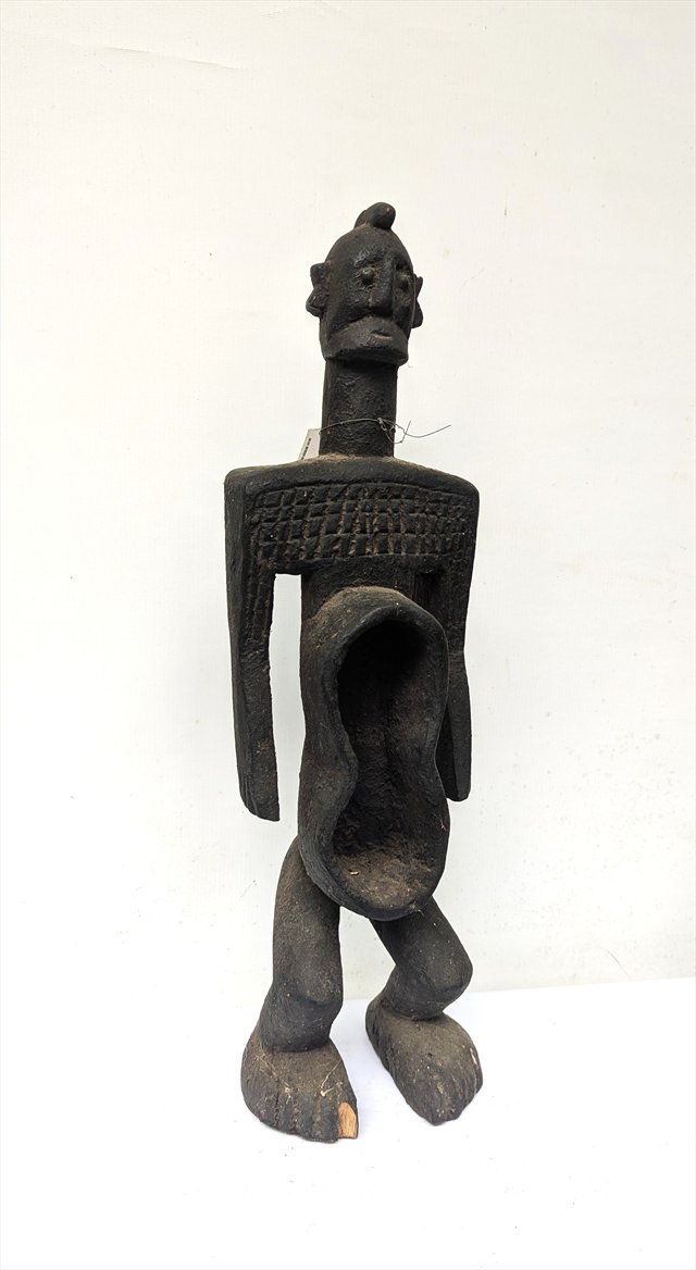 Koro Anthropomorphic Ritual Cup, Nigeria — view 3