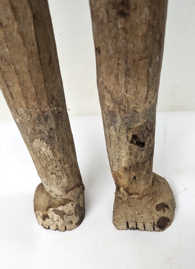 Large Igbo Alusi Female Shrine Figure, Nigeria — view 8