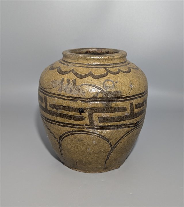 Chinese Makou Provincial Stoneware Jar — view 4