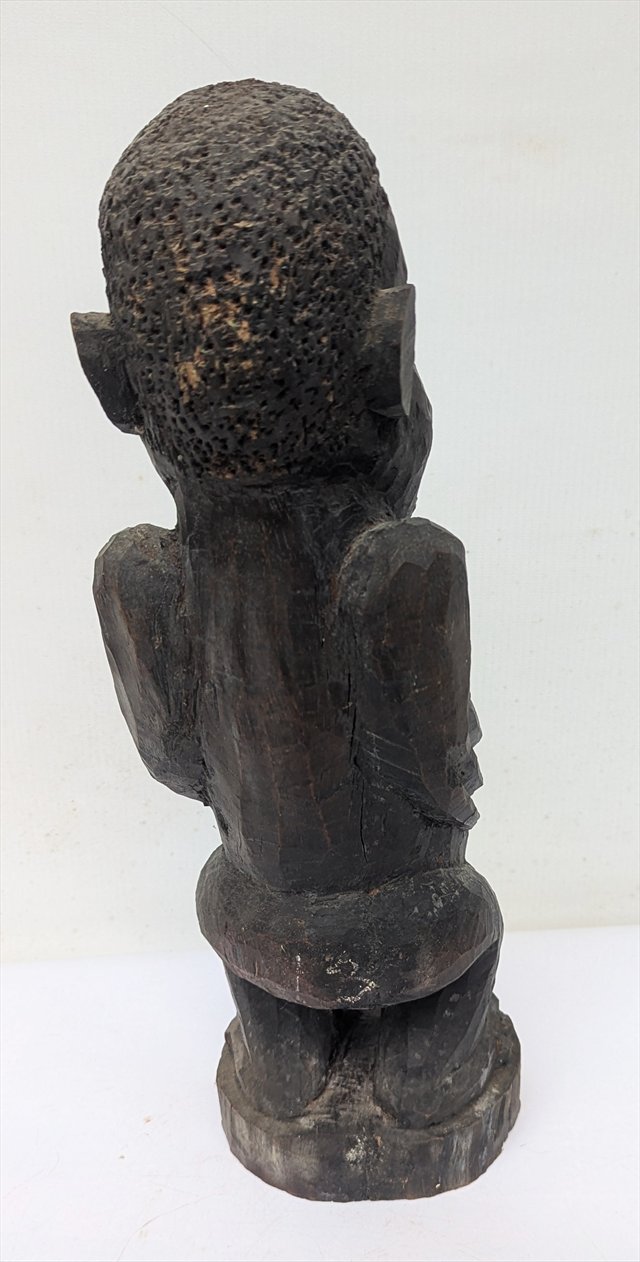 Bamileke-Batie Mu'po Female Ritual Figure, Cameroon — view 6