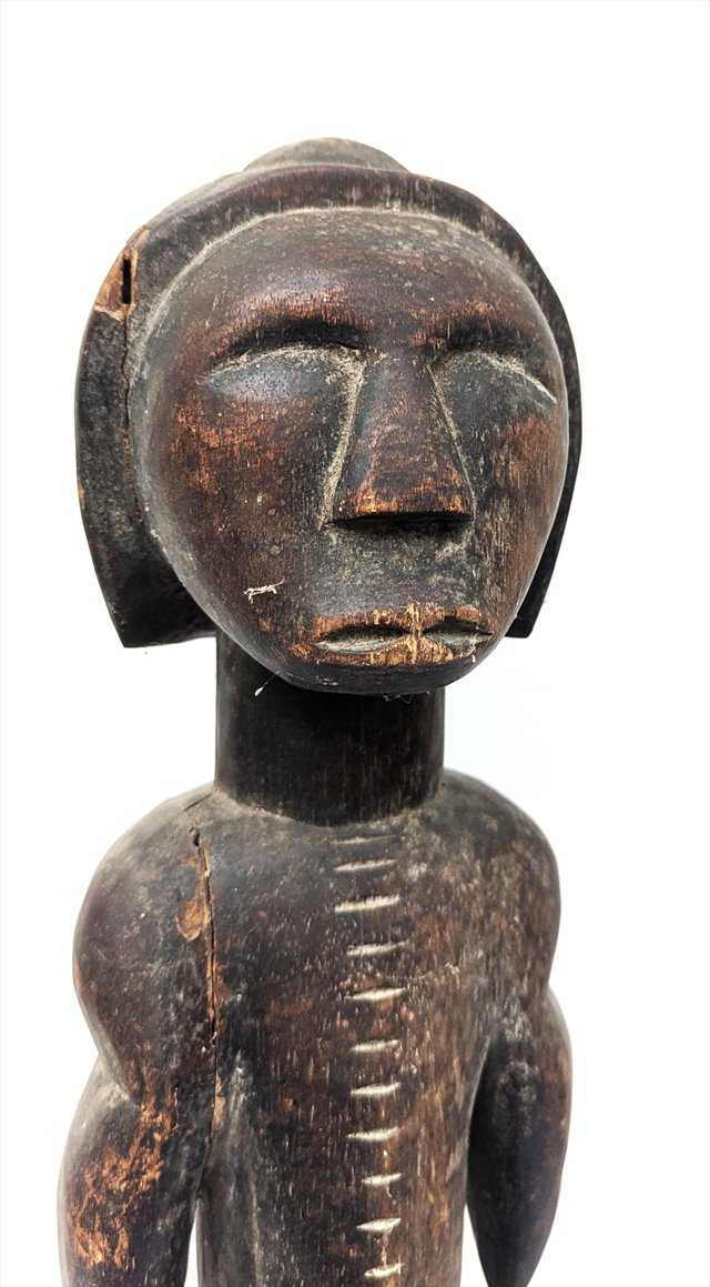 Lobi Bateba Female Figure, Burkina Faso — view 2