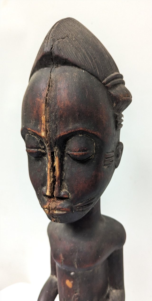 Baule Seated Female Figure, Cote d'Ivoire — view 3