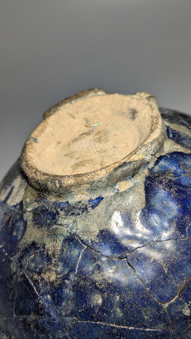 Persian Cobalt-Glazed Stonepaste Bowl, 12th-13th Century — view 4