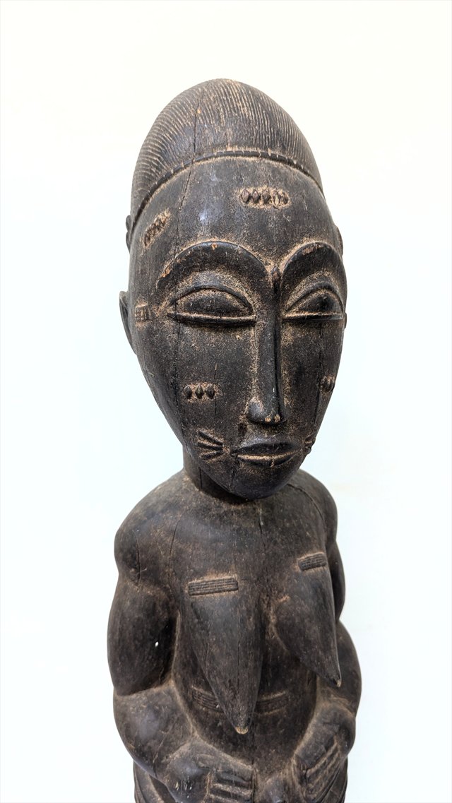 Baule Female Spirit Figure, Cote d'Ivoire — view 2