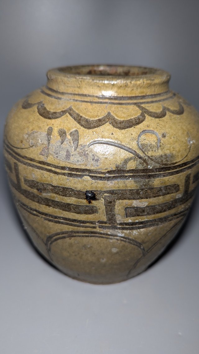 Chinese Makou Provincial Stoneware Jar — view 5