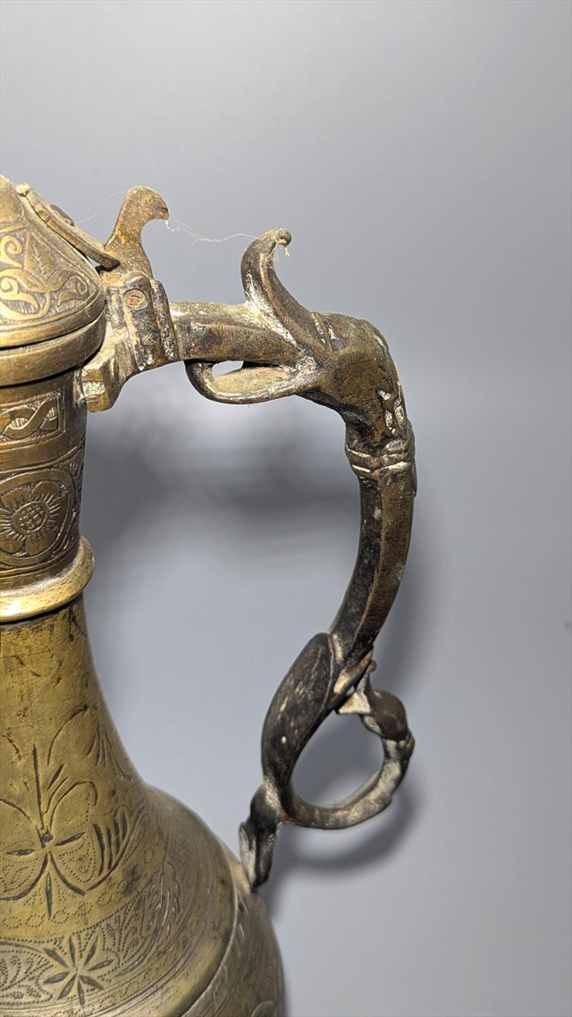 Indian Engraved Brass Aftaba Ewer, 18th-19th Century — view 2