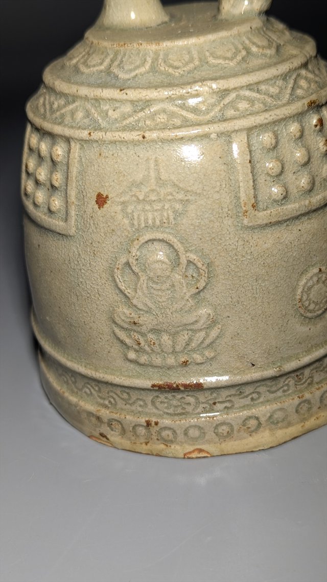 Korean Celadon Temple Bell-Form Liquor Decanter — view 2