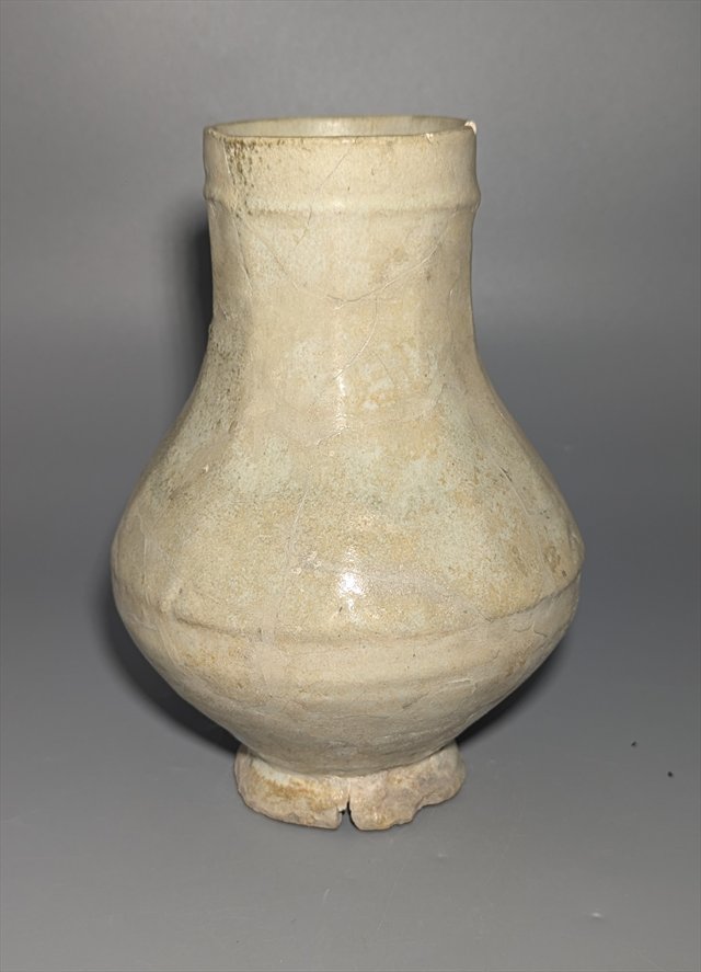 Chinese Straw-Glazed Single-Handled Ewer — view 6