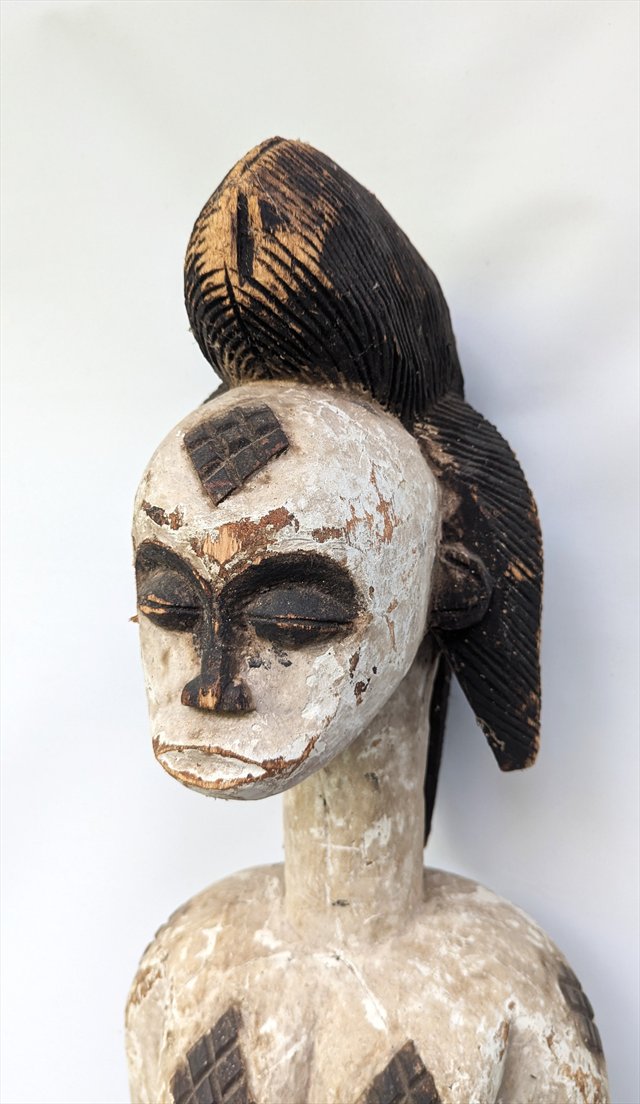Monumental Igbo Alusi Female Shrine Figure, Nigeria — view 2