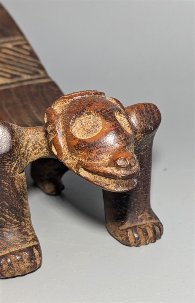 Taino Carved Wood Zoomorphic Duho Ceremonial Seat — view 4 of 5