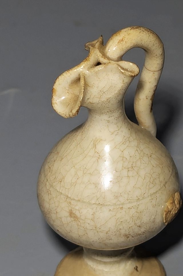 Chinese White-Glazed Miniature Ewer, Tang / Liao Dynasty Style — view 3 of 5