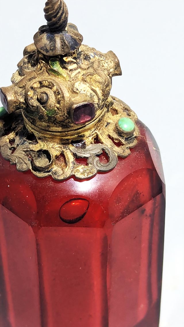Sino-Tibetan Gem-Set Gilt-Silver Snuff Bottle — view 3 of 5