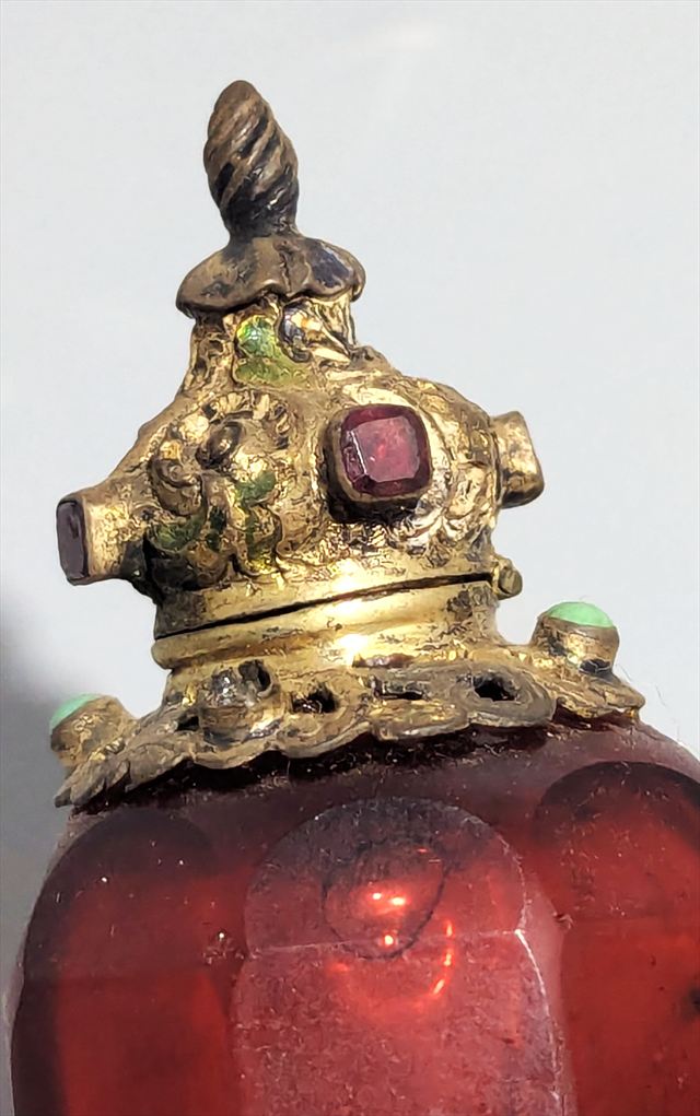 Sino-Tibetan Gem-Set Gilt-Silver Snuff Bottle — view 4 of 5