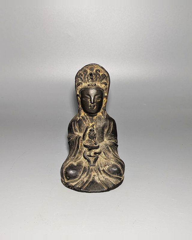 Chinese Bronze Figure of Songzi Guanyin and Child, Ming to Early Qing Dynasty, 17th Century — view 1 of 5