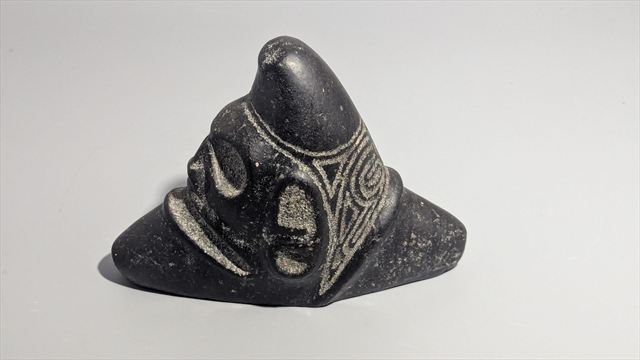 Taíno Carved Black Stone Anthropomorphic Zemí Three-Pointer (Trigonolito), Greater Antilles — view 3 of 5