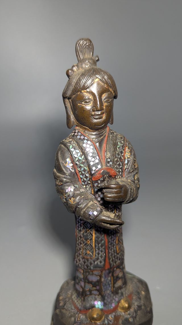 Rare Chinese Inlaid Bronze Figure of a Female Attendant — view 3 of 5